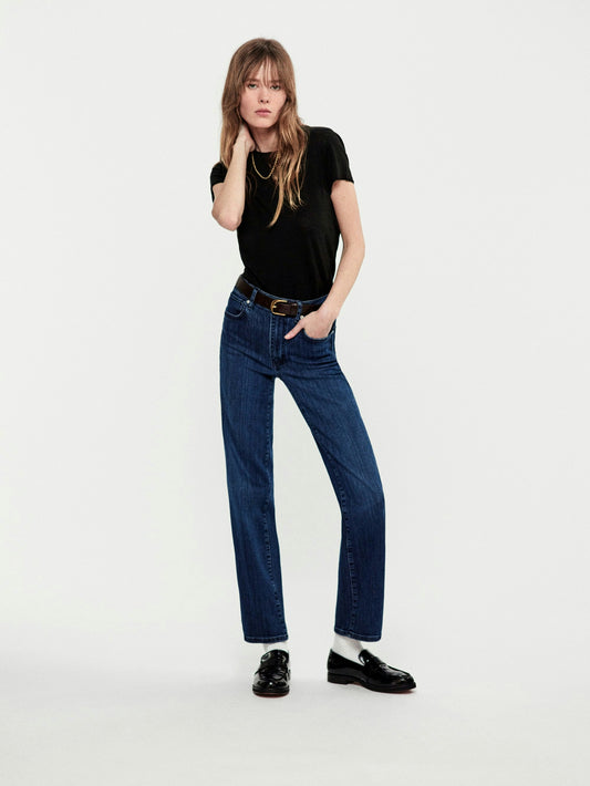 Le Sleek Straight Femma