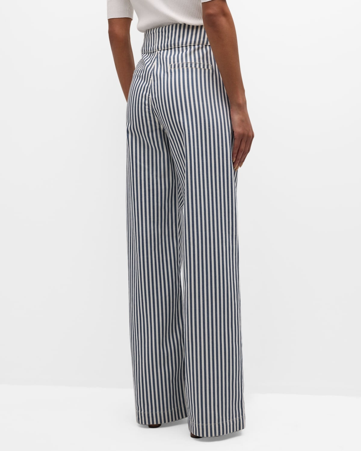Frame -  Tailored Stripe Pant