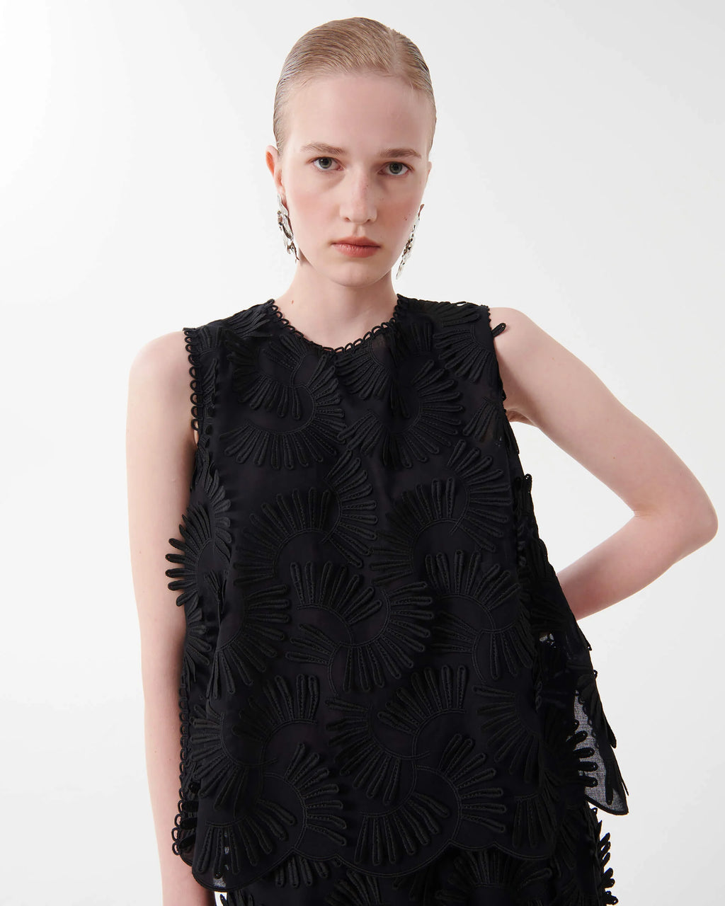 Nova Cotton Tank Top with Embossed Flowers