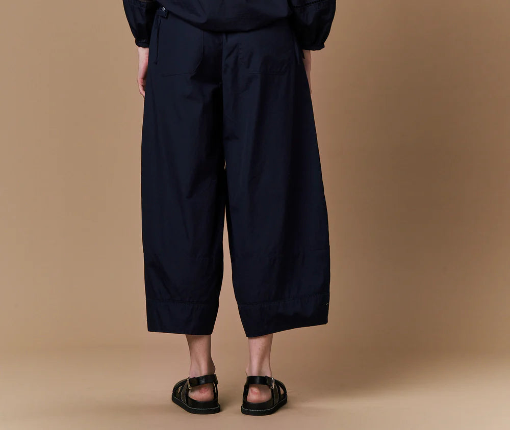 High - Token Pants in Navy