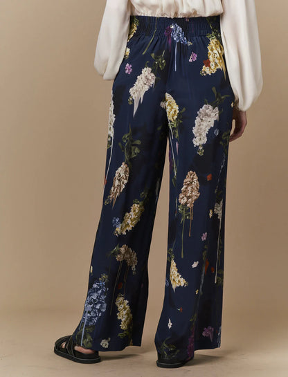 High - Dreamer Pants in Navy