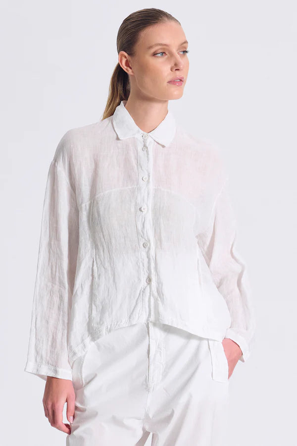 Linen shirt, soft line with shirt collar