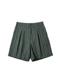 Transit shorts with flared leg, made of viscose fabric printed with vertical stripes. The garment is characterized by the full belt on the front and with elastic on the back, rounded pockets and 2 deep flaps on the front, while on the back 2 aesthetic welt pockets. Garment washed and dyed garment.

