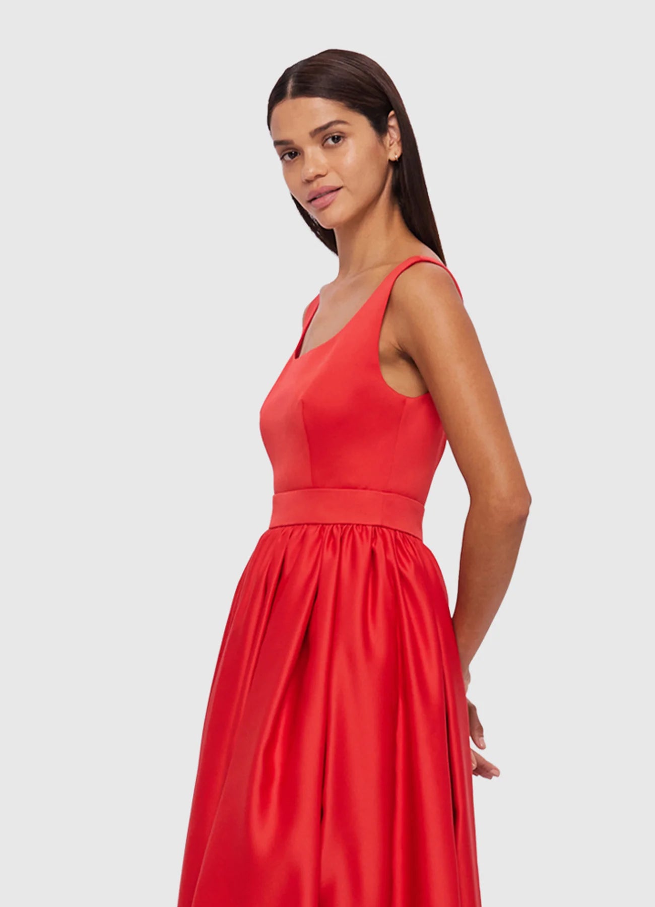 LEO LIN - Colleen Midi Dress in Scarlet