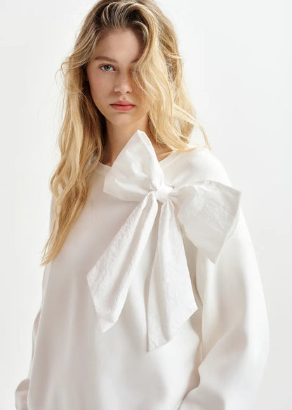 Sweater Removable Bow