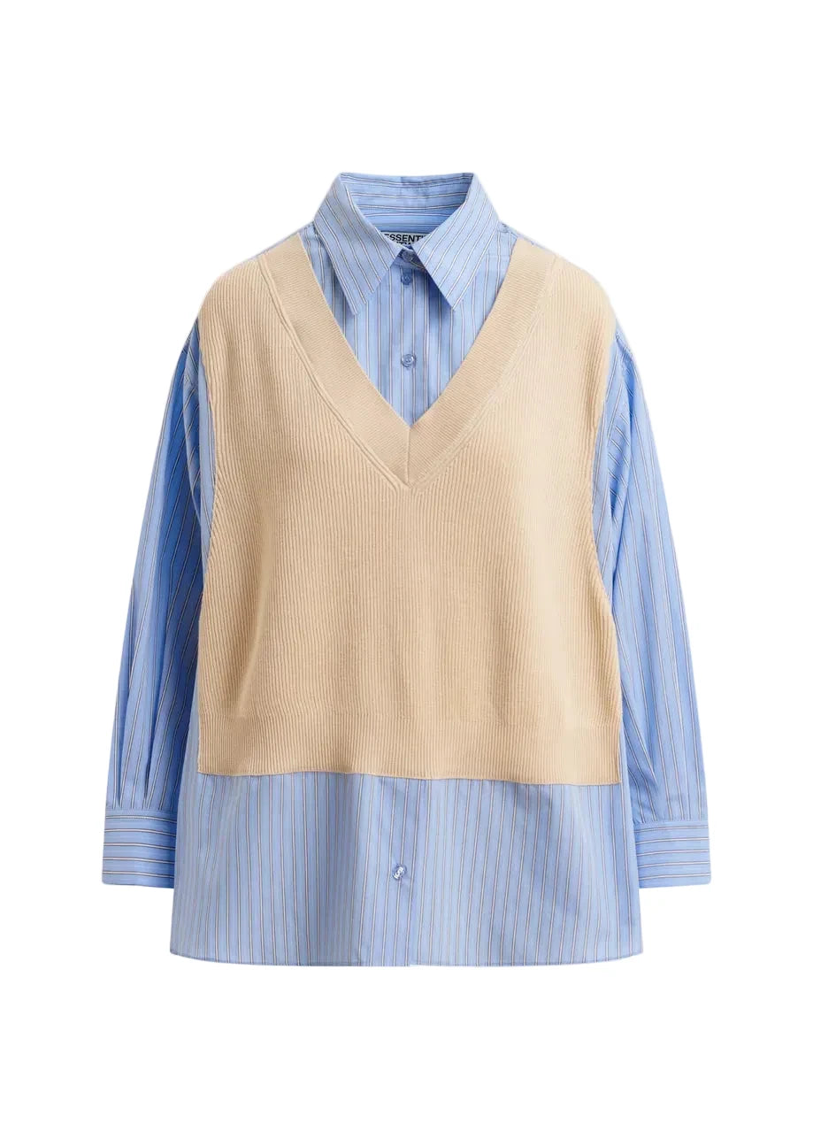 Oversized shirt with knitted inserts
