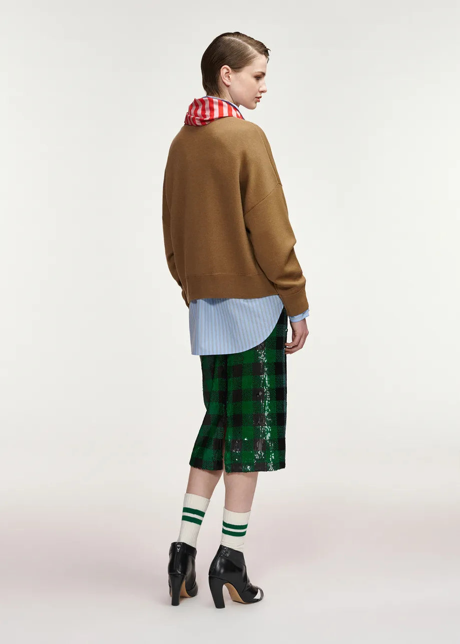 Kurtis Pullover with striped scarf