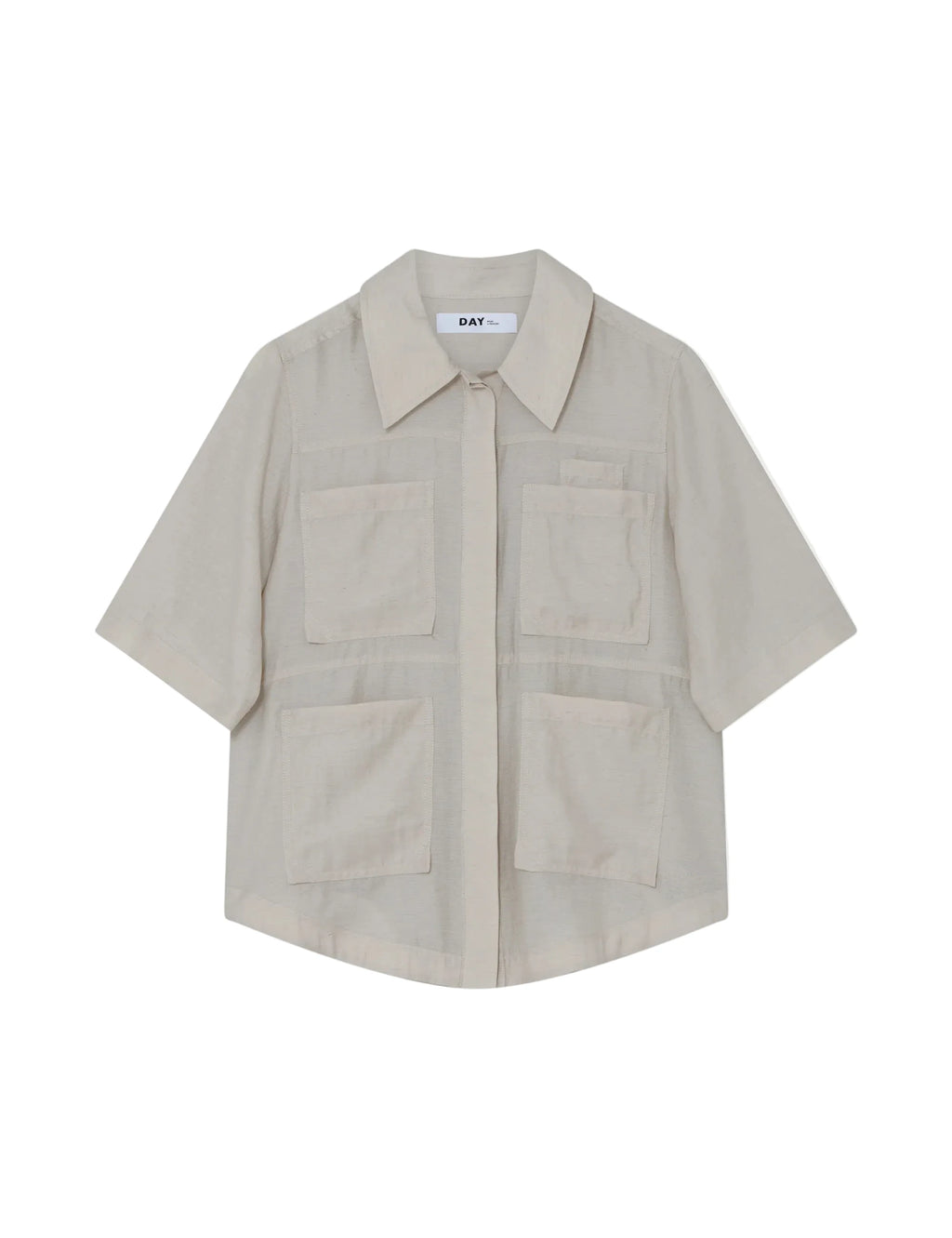 Beige shirt with pocket details on a white background mina shirt day Birger 