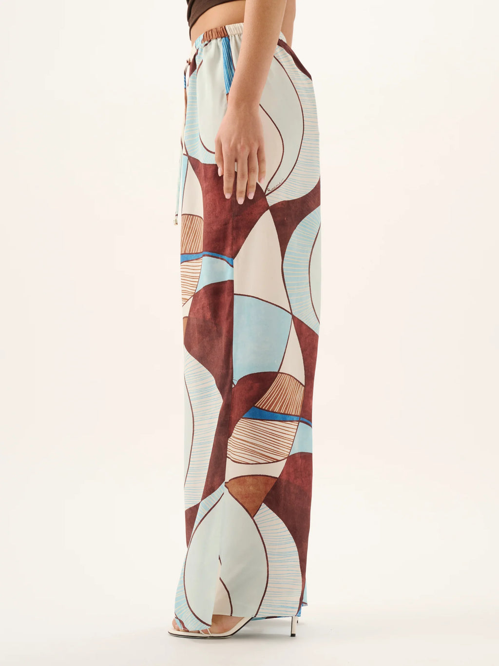 Patterned pants with a white background