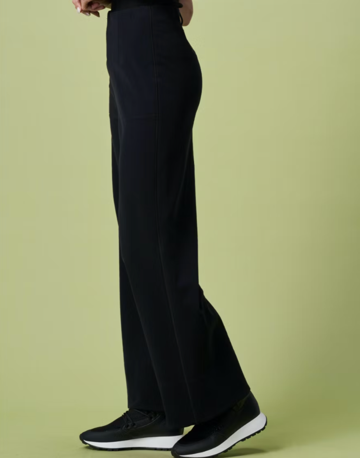 HIGH - Extraordinary High Waist Black Trousers