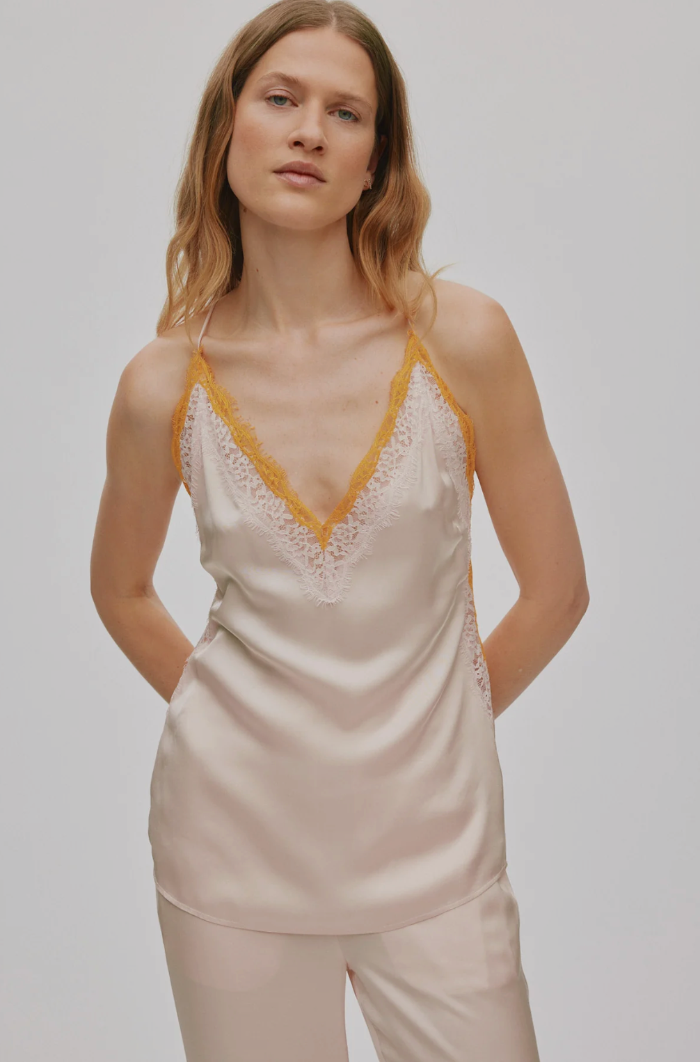 SOHO Contrast lace camisole top I Light rose