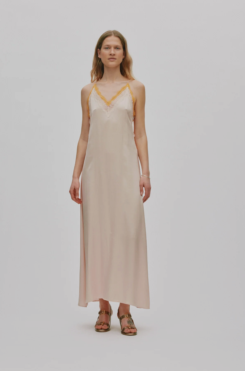 CHEFIRA Contrast lace camisole dress I Light rose