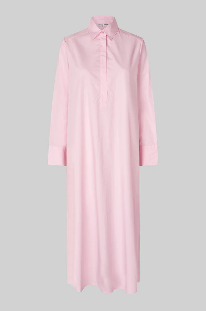 Pink dress on a gray background