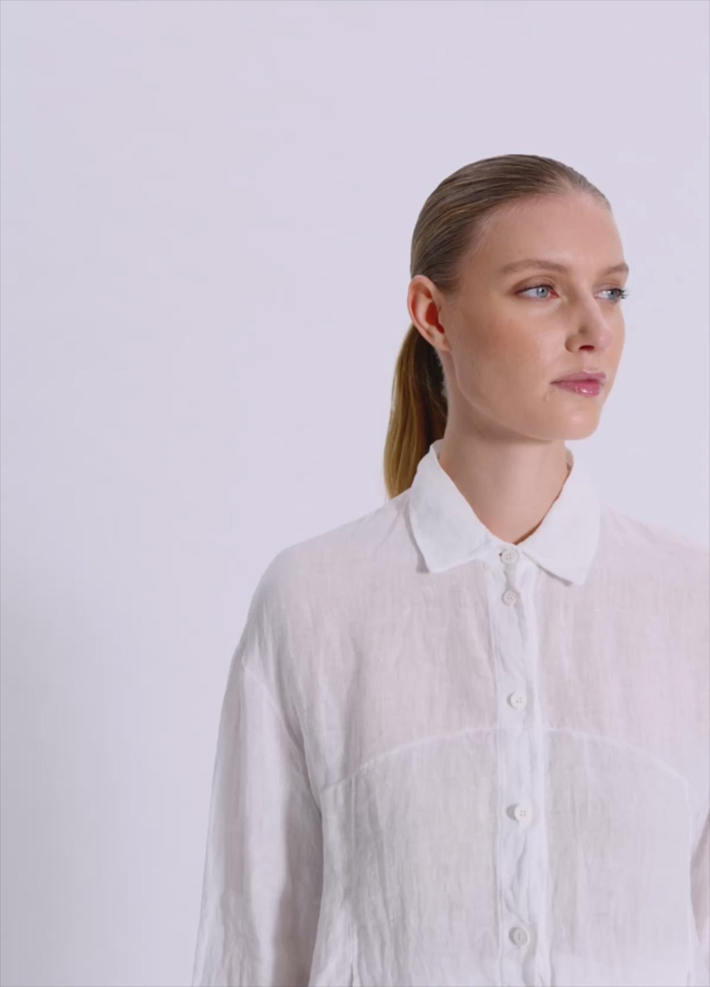 Linen shirt, soft line with shirt collar